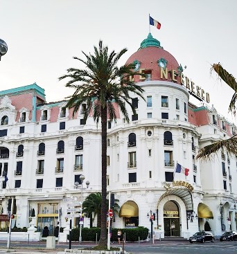 hotels of nice