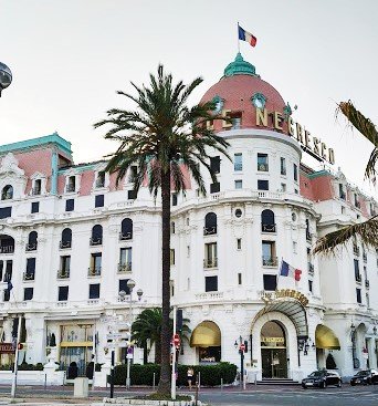 hotels of nice